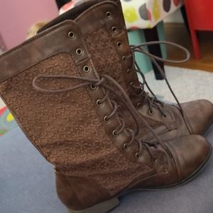 Lace up boots
